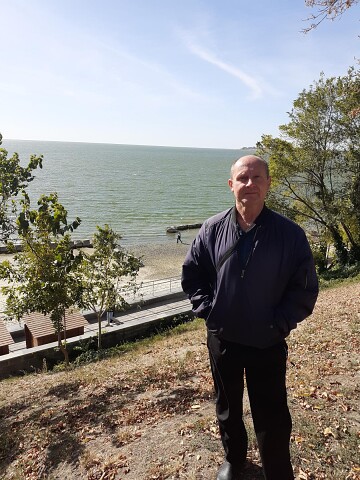 Виталий Киреев, Россия, Таганрог, 62 года, 1 ребенок. Хочу найти хорошею хозяйку для серьезных отношений175
75