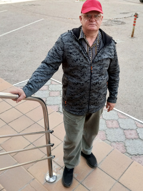 Сергей, Россия, Казань, 57 лет. Познакомлюсь с женщиной для любви и серьезных отношений.Нормальный мужчина, в меру упитанный, весёлый.