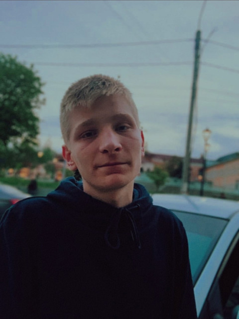 Алексей, Россия, Москва, 24 года. Познакомлюсь с девушкой для любви и серьезных отношений, брака и создания семьи, гостевого брака. Анкета 813592. 