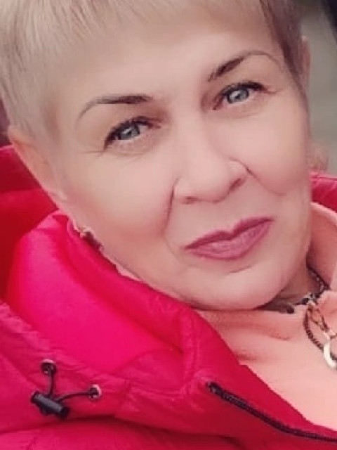 Светлана, Россия, Новосибирск, 57 лет. Познакомлюсь с мужчиной для любви и серьезных отношений.Живу с родителями, работаю, надоело одиночество