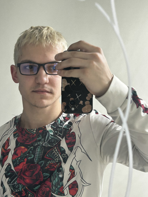 Александр, Россия, Камешково, 25 лет. Познакомлюсь с девушкой для любви и серьезных отношений, брака и создания семьи, воспитания детей, рИщу человека с которым будто постоянно проводить время и любить