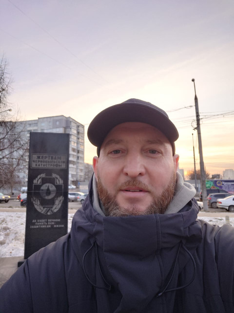 Дмитрий, Беларусь, Гомель, 45 лет. Познакомлюсь с женщиной для любви и серьезных отношений. Свободной от прошлых отношений, симпатичнаяСимпатичный, общительный, совершенно свободный, без комплексов