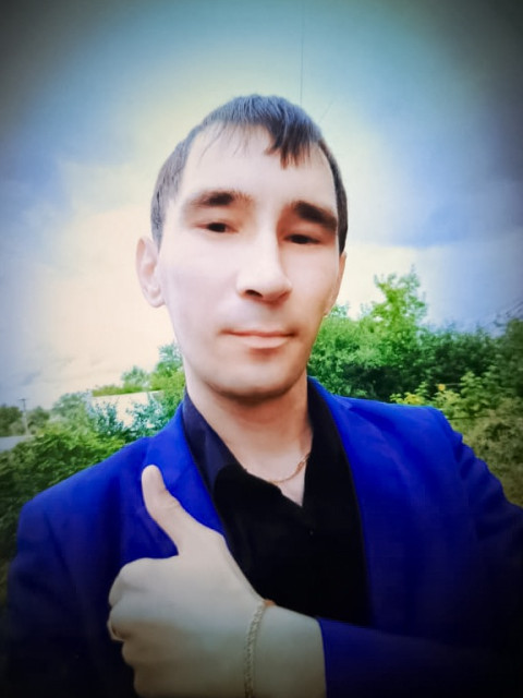 Мансур, Россия, Кумертау, 31 год. Всё как у всех, в основном работа.