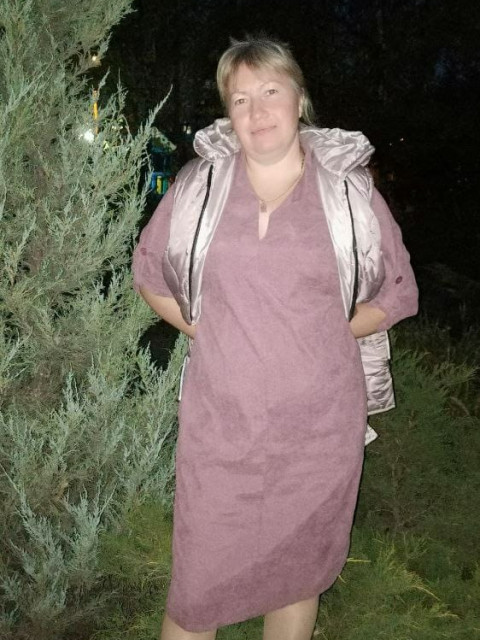 Анна, Россия, Луганск, 46 лет. Познакомлюсь с мужчиной для любви и серьезных отношений. Анкета 814823. 