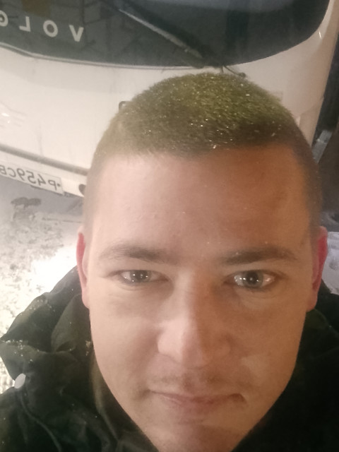 Сергей Чумаков, Россия, Санкт-Петербург, 28 лет, 1 ребенок. Хочу найти Семейная жизнь Анкета 815013. 