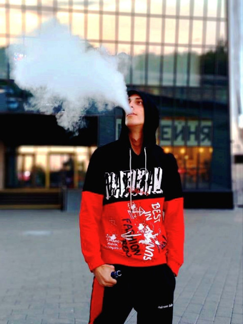 Максон, Россия, Нижний Новгород, 23 года. Я хочу семья, и любишь страсть 💑