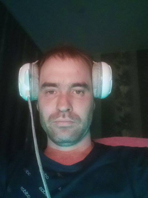 Кирилл, Россия, Ижевск, 35 лет, 2 ребенка. Познакомлюсь с женщиной для любви и серьезных отношений, брака и создания семьи, дружбы и общения. Анкета 815261. 