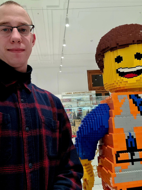 Тимофей, Россия, Санкт-Петербург, 21 год. Познакомлюсь с девушкой для любви и серьезных отношений, брака и создания семьи, воспитания детей, рРодился и живу в Санкт - Петербурге
В данный момент учусь и получаю высшее образование по специальн