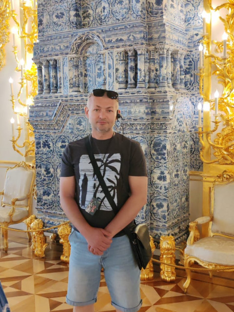 Виталий, Россия, Белгород, 46 лет. Познакомлюсь с женщиной для любви и серьезных отношений.Добрый, весёлый, золотые руки, ищу девушку для серьёзных отношений