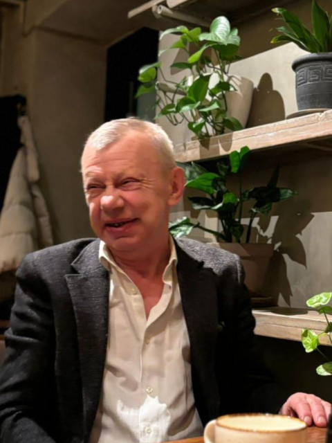 Саша, Россия, Санкт-Петербург, 65 лет, 2 ребенка. Познакомлюсь с женщиной для гостевого бракаЛюблю спорт музыку собирать грибы велосипед прогулки по городу