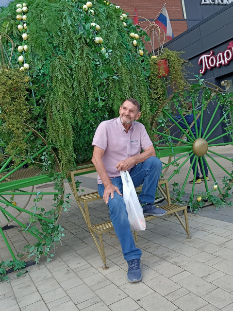 Владимир, Москва, м. Саларьево. Фото на сайте ГдеПапа.Ру