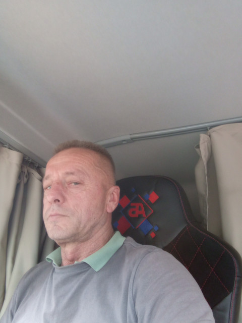 Александр, Москва, м. Строгино, 51 год. Познакомлюсь с женщиной для любви и серьезных отношений, брака и создания семьи.Проживаю и работаю в Строгино