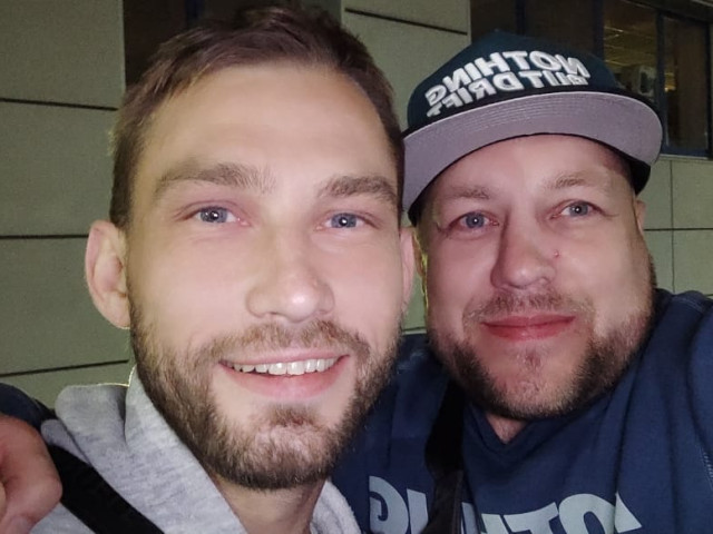 Гошка, Санкт-Петербург, м. Комендантский проспект, 33 года. Познакомлюсь с женщиной для любви и серьезных отношений, дружбы и общения.Папин бродяга мамин симпотяга)