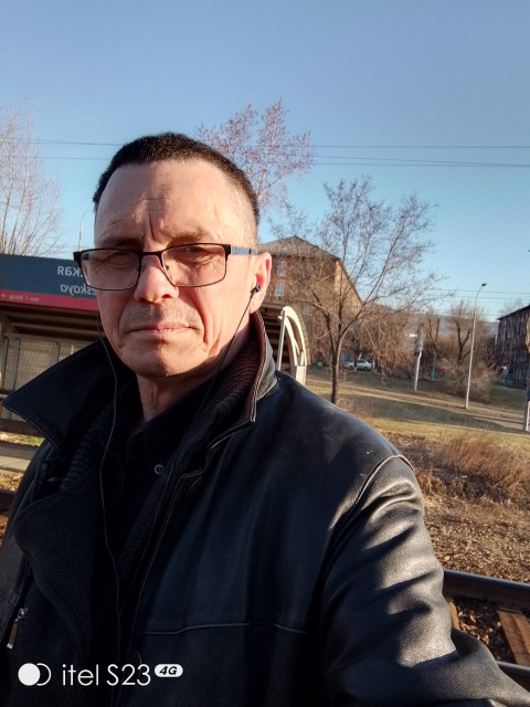 Сергей, Россия, Красноярск, 53 года. Познакомлюсь с женщиной для любви и серьезных отношений, брака и создания семьи. Анкета 816039. 