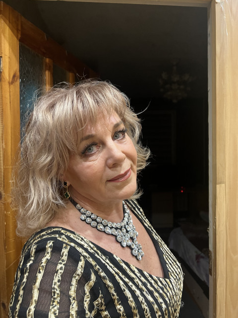 Оля Проколий, Россия, Санкт-Петербург, 64 года, 2 ребенка. Хочу найти С чувством юмора, позитивного Анкета 816083. 