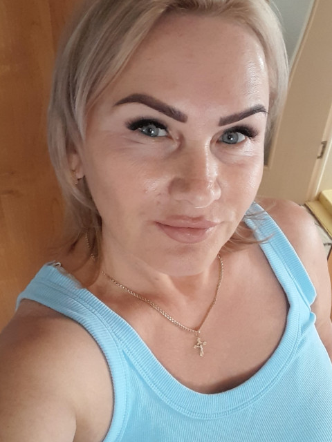 Ольга, Челябинск, 54 года, 2 ребенка, 2 фото. Познакомлюсь с мужчиной для дружбы и общения.  Анкета 816175. 