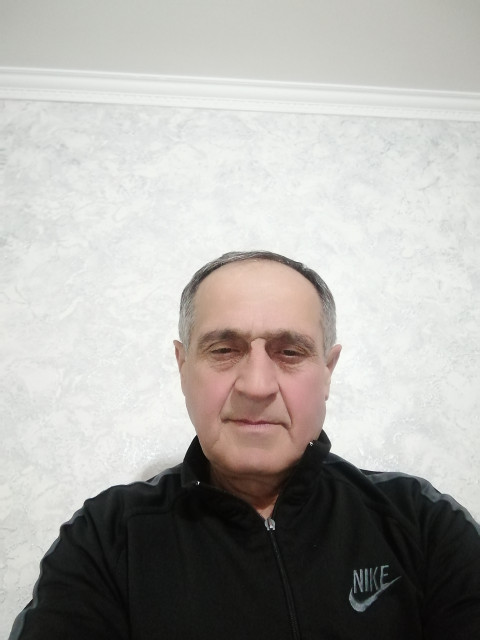 Арсений, Санкт-Петербург, Автово, 58 лет, 4 ребенка. Познакомлюсь с женщиной для дружбы и общения.Я татарин работаю строю дороги.