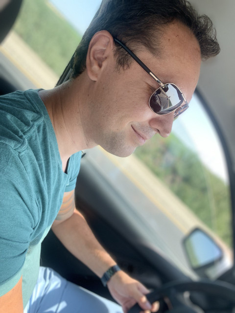 Раиль, Россия, Луганск, 41 год, 1 ребенок. Познакомлюсь с женщиной для любви и серьезных отношений, брака и создания семьи, рождения совместныхИщу того с кем можно посмотреть на звезды и помолчать о многом... Посидеть на пеньке и щёлкать семеч