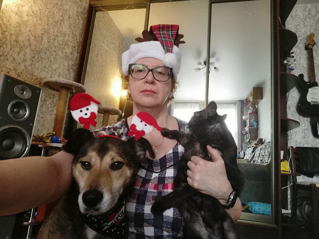 Ирина, Россия, Саратов, 56 лет. Познакомлюсь с мужчиной для дружбы и общения. Хочу видеть рядом скромного, заботливого и весёлого чеПростая и веселая, с хорошим чувством юмора. Люблю художественную литературу, классическую и рок муз