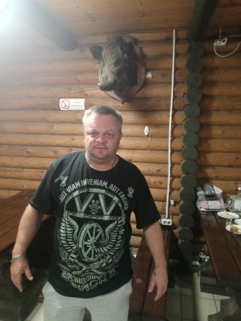 Дмитрий, Россия, Фокино, 47 лет, 1 ребенок. Хочу найти КрасивуюЛюблю машины, животных, рыбалку