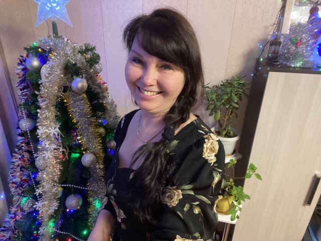 Оксана, Санкт-Петербург, м. Проспект Ветеранов, 52 года. Познакомлюсь с мужчиной для дружбы и общения.Сначала общение, дальше видно будет