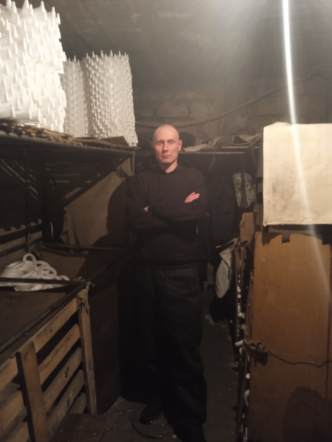 Анатолий, Россия, Екатеринбург, 35 лет. Познакомлюсь с женщиной для любви и серьезных отношений. Анкета 817049. 