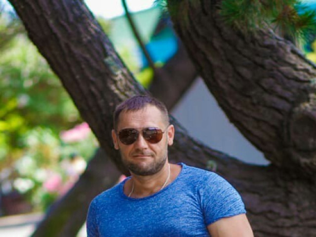 Алексей, Москва, м. Орехово, 46 лет. Познакомлюсь с женщиной для дружбы и общения, а дальше время покажетОднажды рискнув, можно остаться счастливым на всю жизнь))