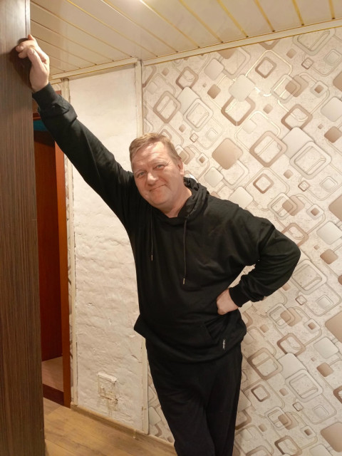 Алексей, Россия, Красный Холм, 54 года, 1 ребенок. Познакомлюсь с женщиной для любви и серьезных отношений.Живу с дочкой. Она в10 классе. Недавно овдовел. Ищу спутницу жизни.