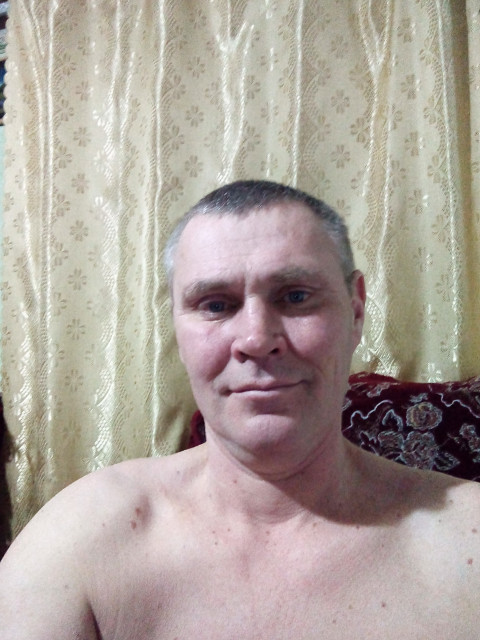 Рома, Россия, Луганск, 49 лет. Познакомлюсь с женщиной для любви и серьезных отношений.Добрый общительный вобщем нормальный