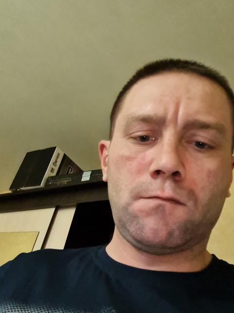 Игорь, Россия, Омск, 42 года, 1 ребенок. Он ищет её: Познакомлюсь с женщиной для любви и серьезных отношений, брака и создания семьи, рождения совместныхЛюблю хорошее кино, пешие прогулки.