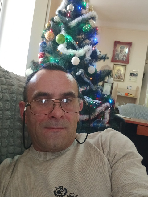 Игорь, Россия, Донецк, 47 лет, 2 ребенка. Познакомлюсь с женщиной для любви и серьезных отношений, дружбы и общения.Обычный мужчина!