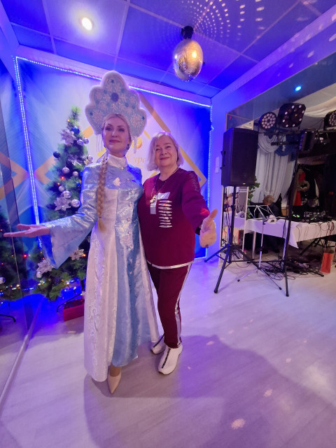 Александра, Россия, Астрахань, 60 лет. Познакомлюсь с мужчиной для любви и серьезных отношений, брака и создания семьи, гостевого брака, дрЛюблю готовить, путешествовать, выращивать цветы