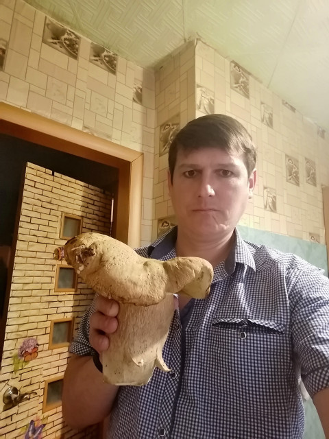 Павел, Россия, Новокузнецк, 43 года, 2 ребенка. Познакомлюсь с женщиной для дружбы и общения.Работаю на шахте.