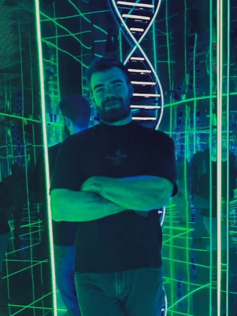 Владислав, Россия, Москва, 34 года. Хочу найти С целью продолжения хороших отношений; 
С целью подружиться со мной
Выйти замуж
Чтобы быть рядом Легко и непринуждённо завязываю беседу; 
умею поставить себя на место в нужный момент 
умею поддер