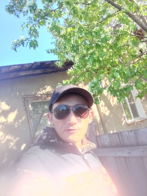 Александр, Россия, Рубцовск, 28 лет. Познакомлюсь с женщиной для любви и серьезных отношений, брака и создания семьи, гостевого брака, во Анкета 817711. 