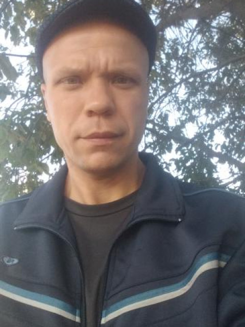 Олег, Ульяновск, 39 лет, 1 фото. Познакомлюсь с женщиной для любви и серьезных отношений, брака и создания семьи, воспитания детей, рождения...  Анкета 817763. 