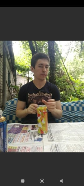 Евгений, Россия, Донецк, 28 лет. Познакомлюсь с девушкой для дружбы и общения и приятного времяпрепровождения.Живу в Донецке; работаю; не курю, не курил и не собираюсь, но могу выпить; отношений нет