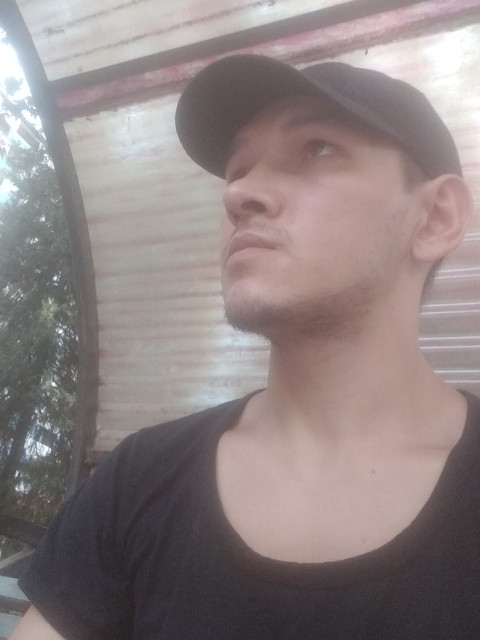 Вадим, Кыргызстан, Джалал-Абад, 30 лет. Познакомлюсь с женщиной для любви и серьезных отношений, брака и создания семьи.Трудолюбивый Однолюб, а там уже время покажет 😊 😊 😊