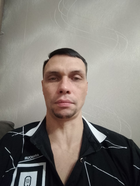 Алексей, Россия, Рыбинск, 45 лет. Он ищет её: Познакомлюсь с женщиной для любви и серьезных отношений, брака и создания семьи, воспитания детей, рХочу найти женщину мечты.