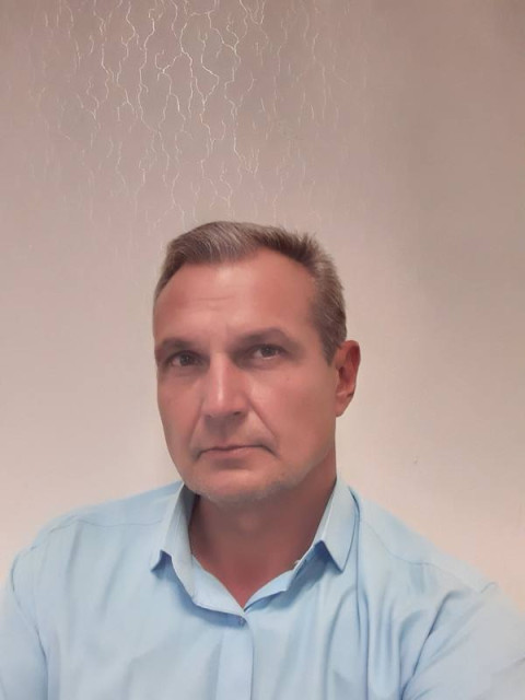 Святослав, Москва, м. Белорусская, 45 лет, 1 ребенок. Он ищет её: Всё женщины по природе своей великолепны и даже божественны. Главное душа и добрый взглядПривет всем! 👋 Я интересный, не побоюсь слова, увлекательный мужчина 44 лет, ищу интересную 