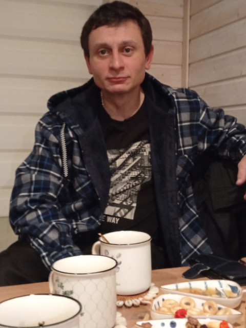 Сергей, Россия, Санкт-Петербург, 44 года, 2 ребенка. Познакомлюсь с женщиной для любви и серьезных отношений, брака и создания семьи, рождения совместныхСпокойный,не пью