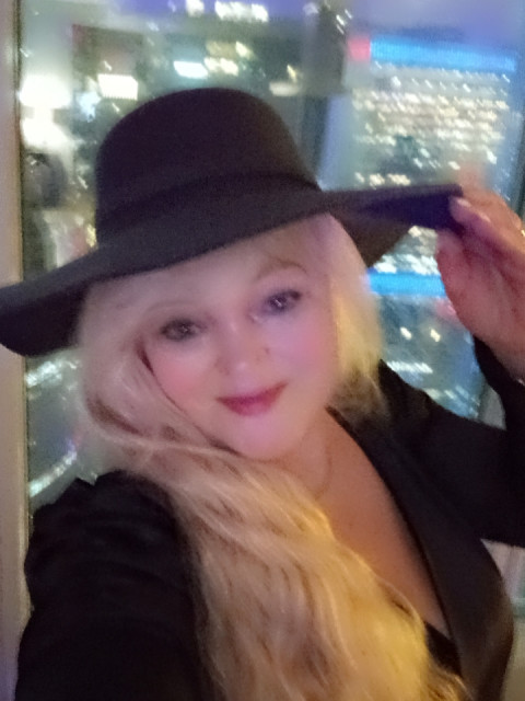 Надежда, Москва, м. Митино. Фото на сайте ГдеПапа.Ру