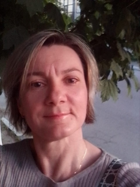 Оксана, Вологда, 50 лет, 1 ребенок, 3 фото. Ищу: Доброго, любящего детей. Умеющего оценить и ценить меня, такой какая я есть. В общем: порядочного, без...  Анкета 818731. 