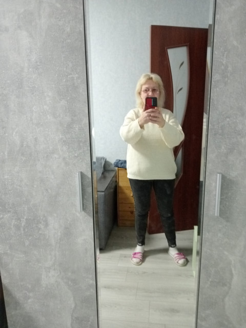 Наталья Титаренко, Россия, Москва, 58 лет. Хочу найти Мне нравятся высокие мужчины (от 180 см. ), плотного телосложения. Возраст от 60 лет. Курящего и в мНе конфликтная. Верная (если это взаимно). Домашняя и немного вредная. Вдова. Нахожусь на пенсии, но