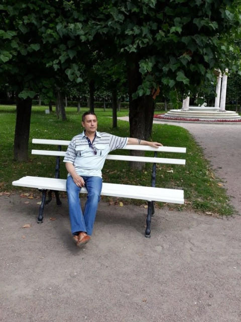 Сергей, Россия, Дедовск, 48 лет. Познакомлюсь с женщиной для любви и серьезных отношений, дружбы и общения.холост-местный-работаю инженером в фирме-своя квартира-