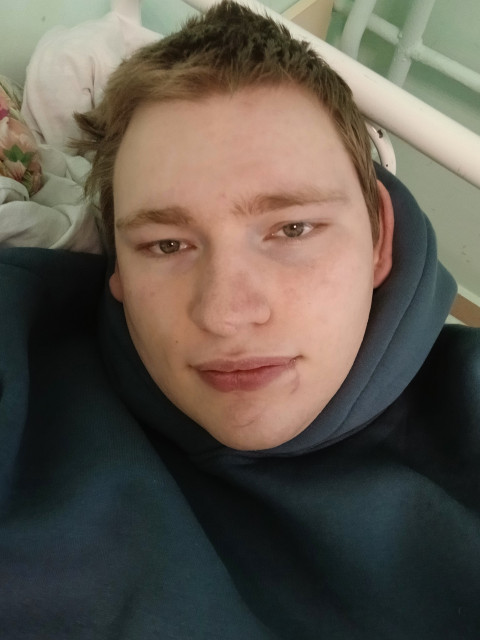 Владислав, Россия, Калуга, 27 лет. Познакомлюсь с девушкой для любви и серьезных отношений, брака и создания семьи. Анкета 819021. 