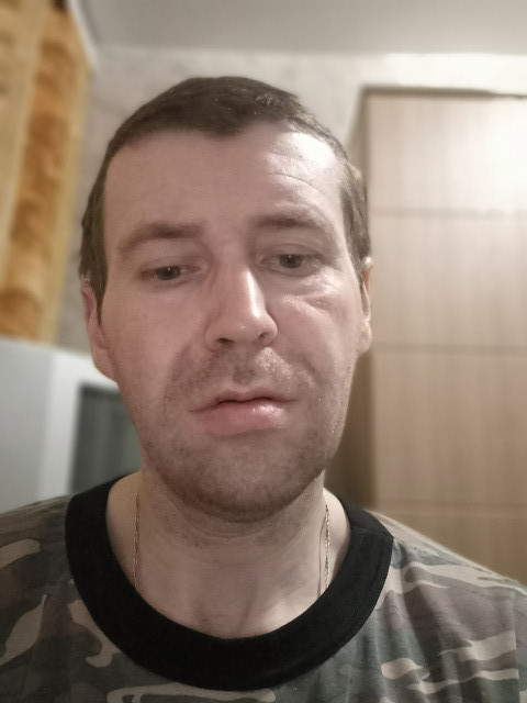 Евгений, Россия, Дзержинск, 45 лет. Он ищет её: Познакомлюсь с женщиной для любви и серьезных отношений, брака и создания семьи, воспитания детей, рЕвгений 44 года работаю не пью не курю