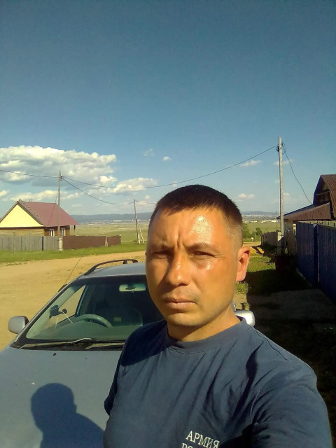 Саша, Россия, Донецк, 37 лет. Познакомлюсь с женщиной для дружбы и общения.Многозначительный! Многогранный!