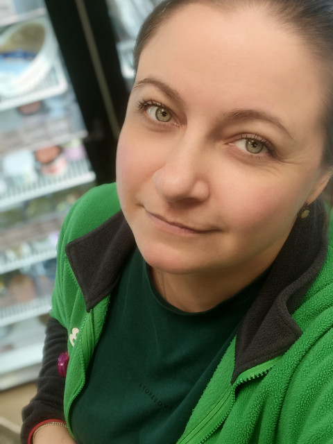 Дарья, Россия, Санкт-Петербург, 38 лет, 1 ребенок. Она ищет его: Познакомлюсь с мужчиной для любви и серьезных отношений, дружбы и общения.Обычная, пухленькая, простая, без пафоса. Работаю и живу с дочерью. Устала быть мужиком...