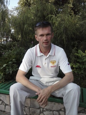 Андрей Цыганков, Россия, 54 года. Хочу найти добрую во всех отношенияхс чувством юмора не женат ищу спутницу для отношений